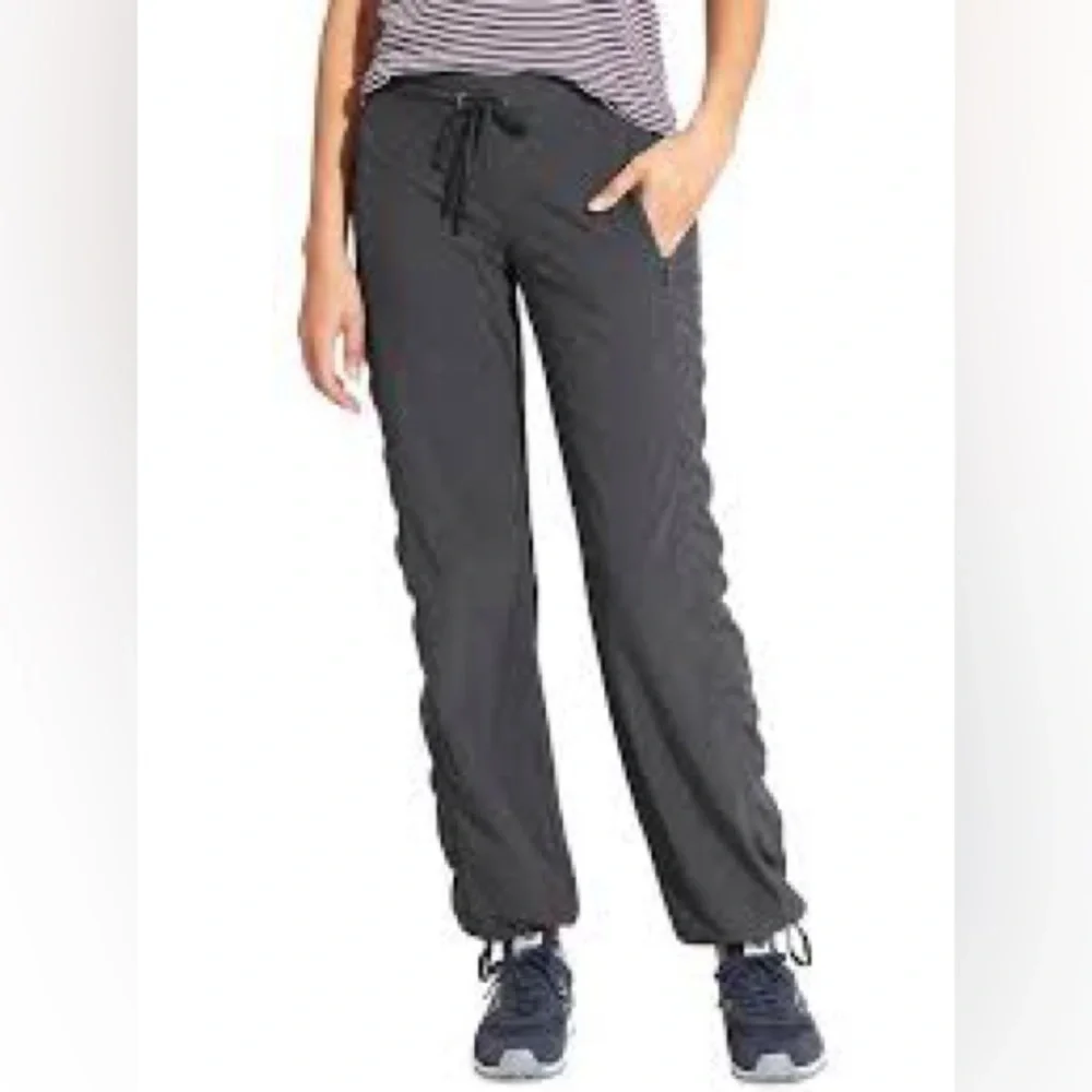 Athleta La Viva Pant. Size 4. Gray. NWOT